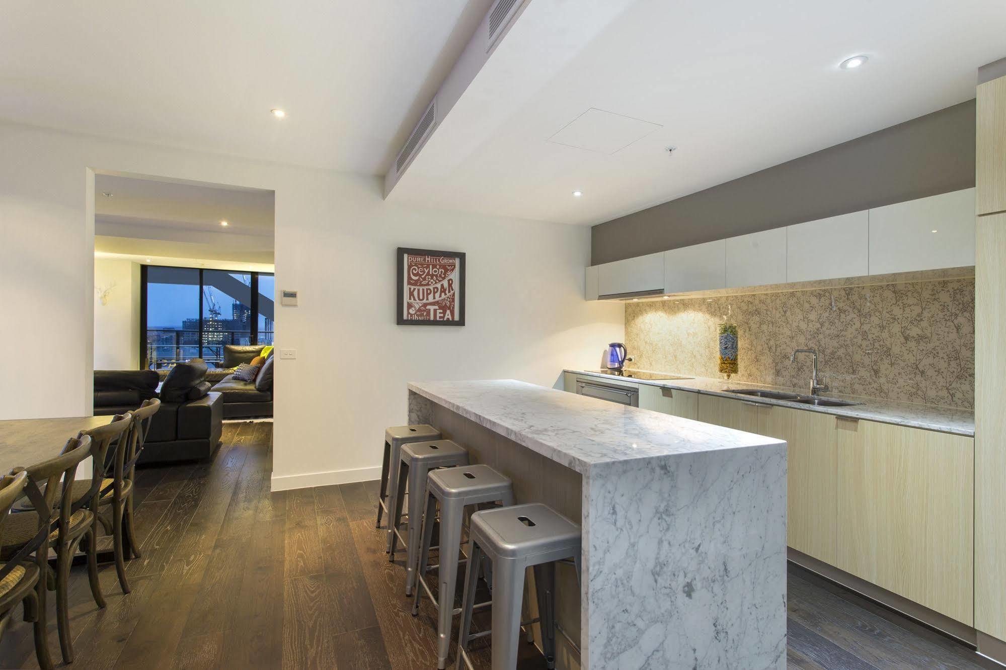 Platinum Apartments On Southbank Melbourne Exterior foto